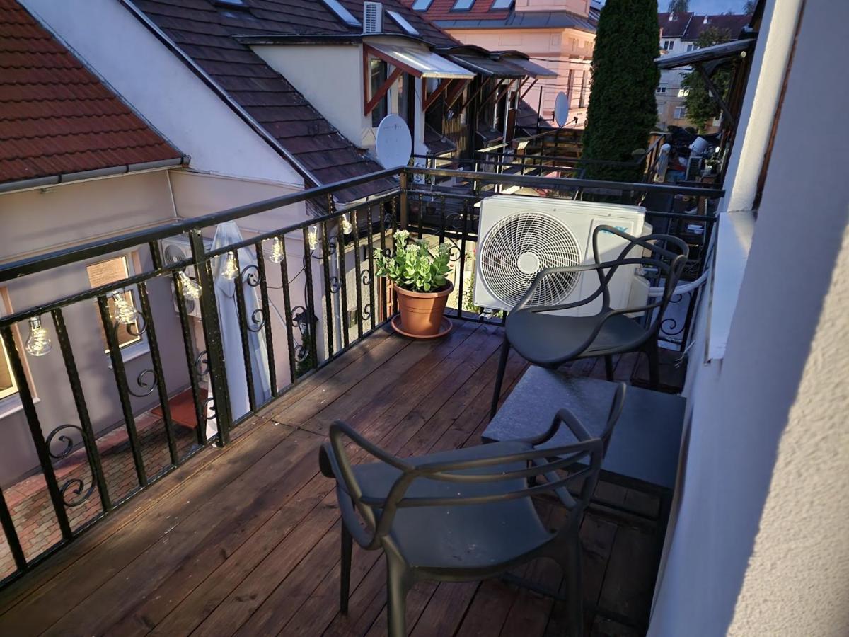 Schmidt Apartman Miskolc Belvarosaban Exterior foto